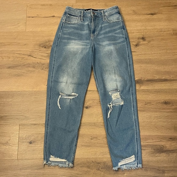 Hollister | Ultra High Rise Mom denim jeans Women’s size 5/27 distressed loose - Picture 8 of 8
